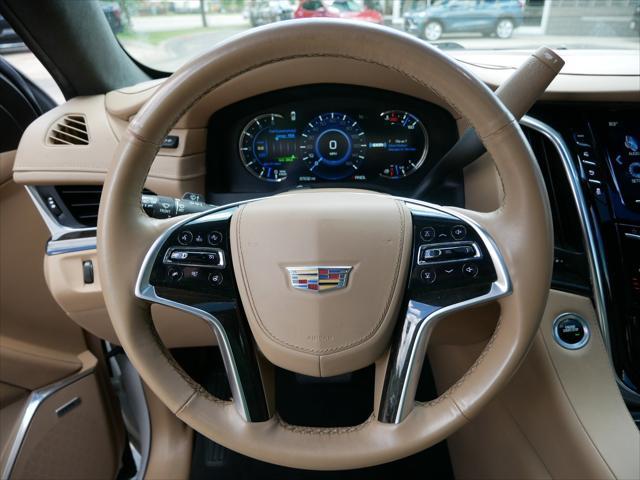 Photo of 2019 Crystal White Tricoat Cadillac Escalade