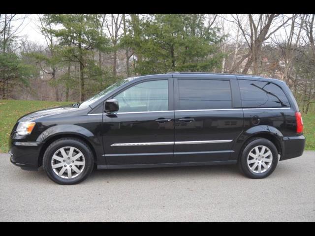 2016 Chrysler Town & Country