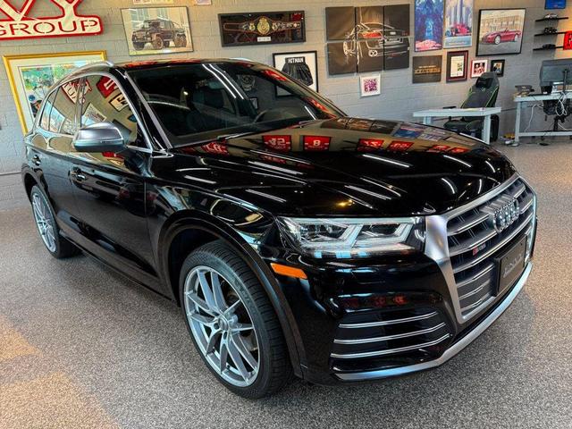 Photo of 2019 Brilliant Black Audi SQ5