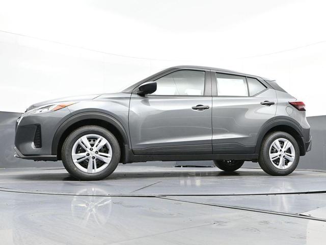 Photo of 2025 Gunmetal Nissan Kicks