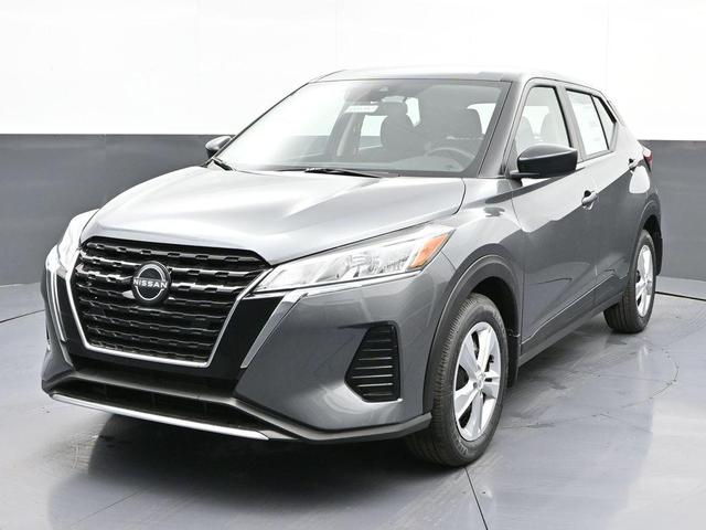 Photo of 2025 Gunmetal Nissan Kicks