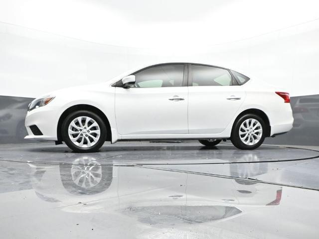 Photo of 2019 Aspen White Tricoat Nissan Sentra