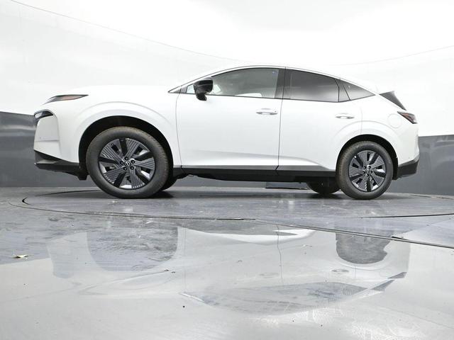 Photo of 2025 Everest White Pearl Tricoat Nissan Murano