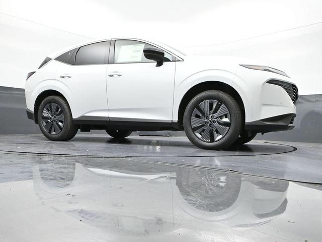 Photo of 2025 Everest White Pearl Tricoat Nissan Murano