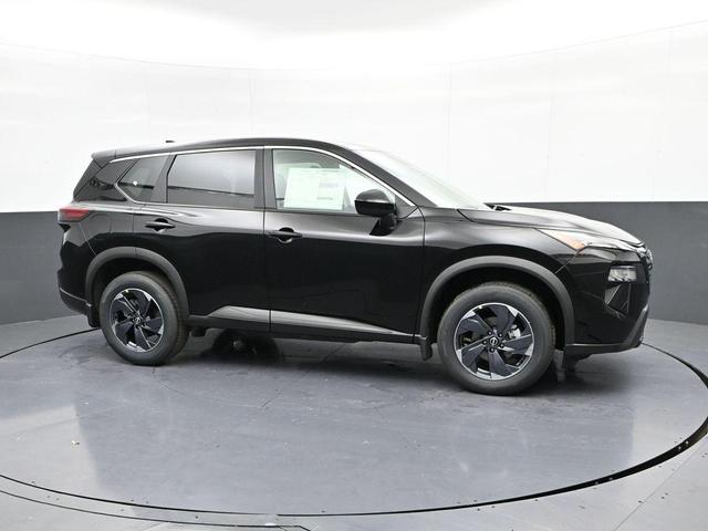 Photo of 2025 Super Black Nissan Rogue