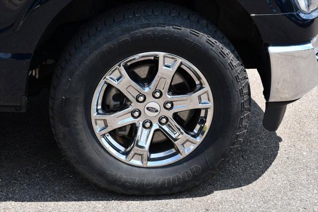 Photo of 2022 Antimatter Blue Metallic Ford F-150