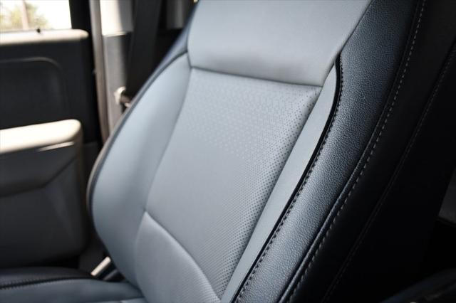 Photo of 2022 Antimatter Blue Metallic Ford F-150