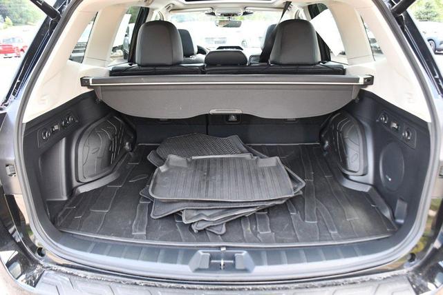 Photo of 2024 Crystal Black Silica Subaru Forester