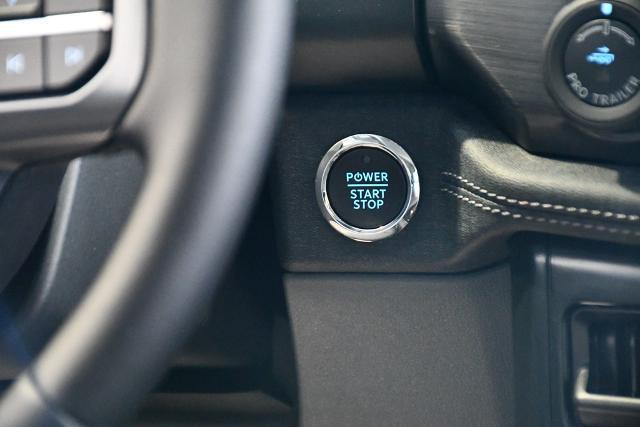 Photo of 2025 White Ford F-150 Lightning