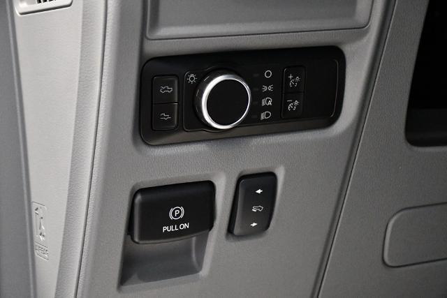 Photo of 2025 White Ford F-150 Lightning