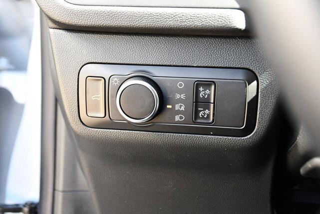 Photo of 2025 Silver Metallic Ford Escape