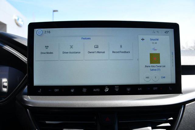 Photo of 2025 Silver Metallic Ford Escape