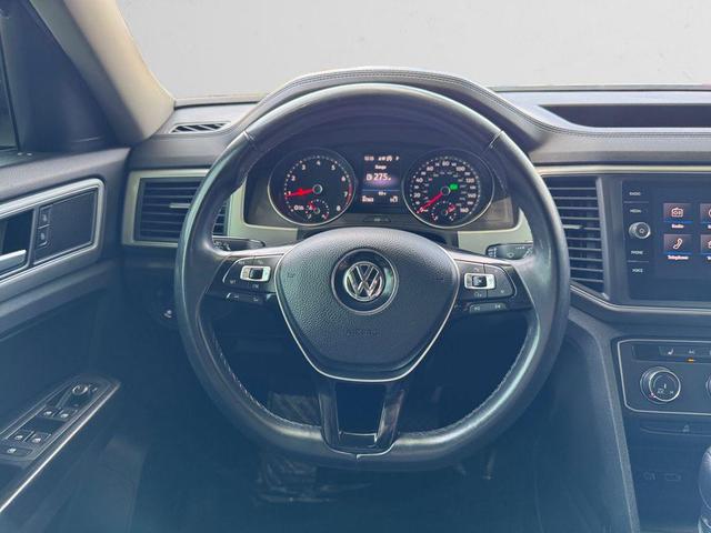 Photo of 2018 Deep Black Pearl Volkswagen Atlas