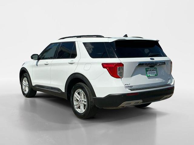 Photo of 2024 Oxford White Ford Explorer