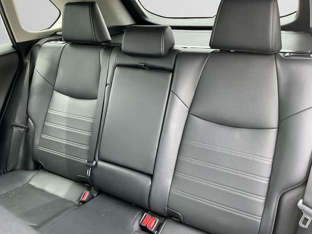 Photo of 2024 Silver Sky Metallic Toyota RAV4 Hybrid