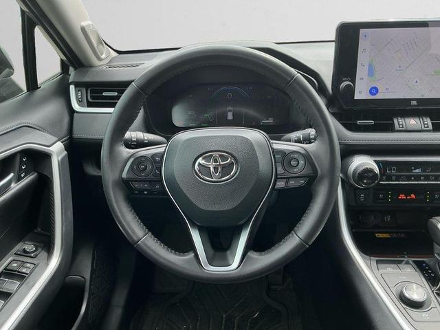 Photo of 2024 Silver Sky Metallic Toyota RAV4 Hybrid