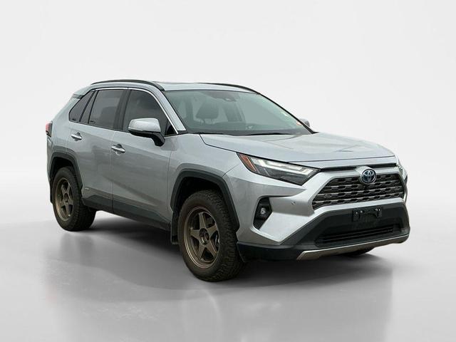 Photo of 2024 Silver Sky Metallic Toyota RAV4 Hybrid