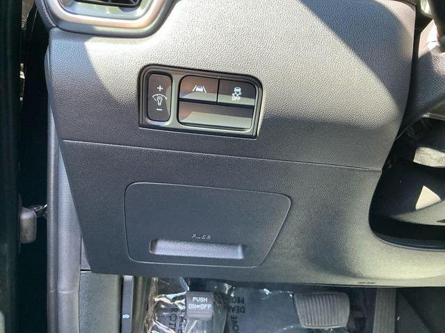 Photo of 2022 Ebony Black Kia Sorento