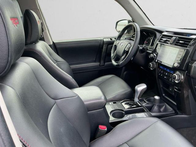 Photo of 2021 Gray Toyota 4Runner