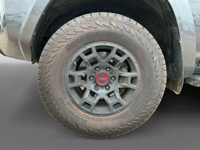 Photo of 2021 Gray Toyota 4Runner