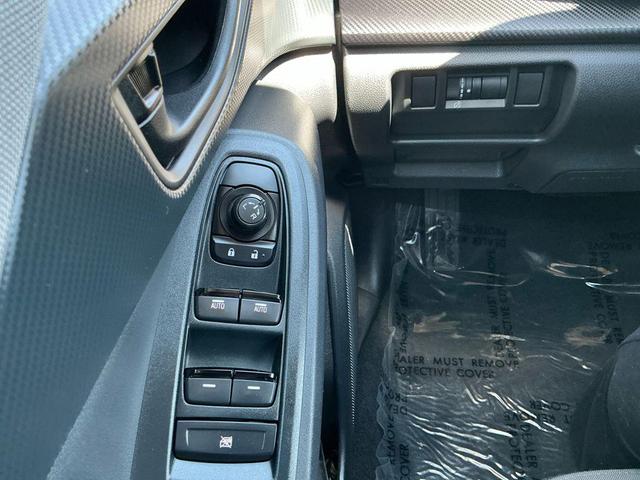 Photo of 2024 Magnetite Gray Metallic Subaru Crosstrek