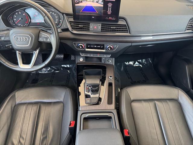 Photo of 2022 Black Audi Q5