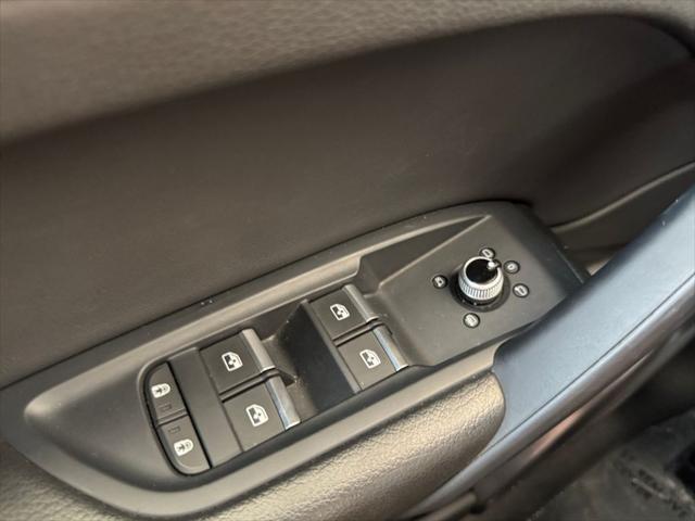 Photo of 2022 Black Audi Q5