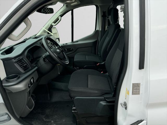 Photo of 2023 Oxford White Ford Transit-250