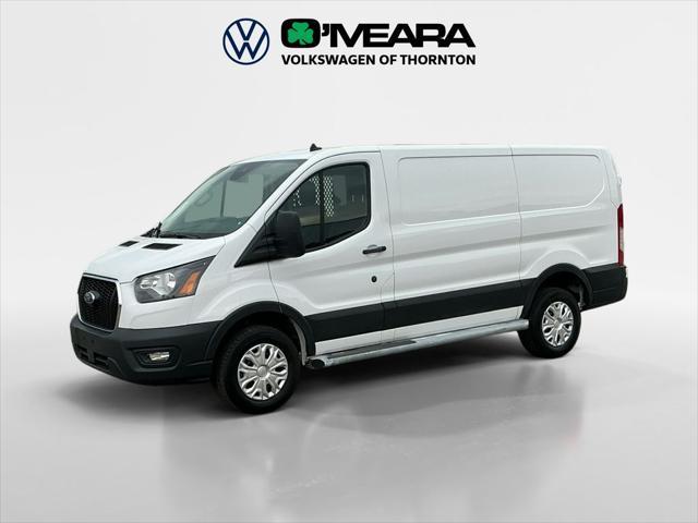 Photo of 2023 Oxford White Ford Transit-250