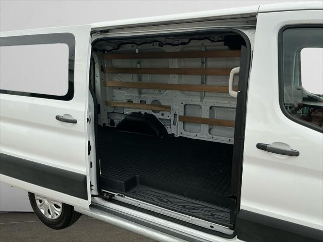 Photo of 2023 Oxford White Ford Transit-250