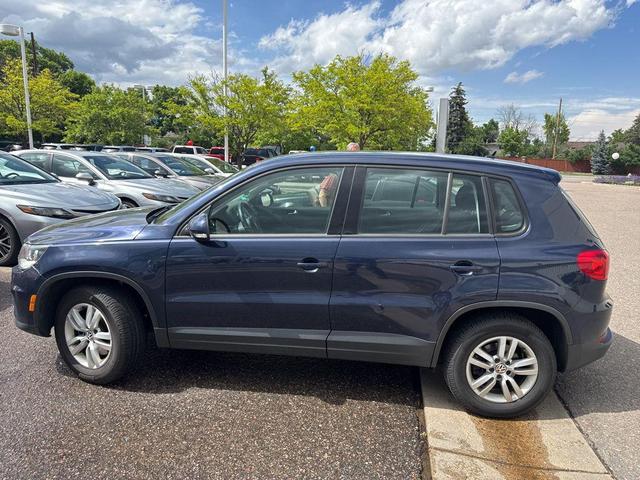 Photo of 2013 Night Blue Metallic Volkswagen Tiguan