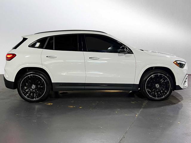 Photo of 2025 Polar White Mercedes-Benz GLA 250