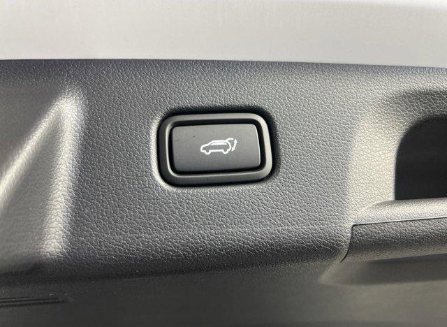 Photo of 2025 Hyper White Hyundai PALISADE