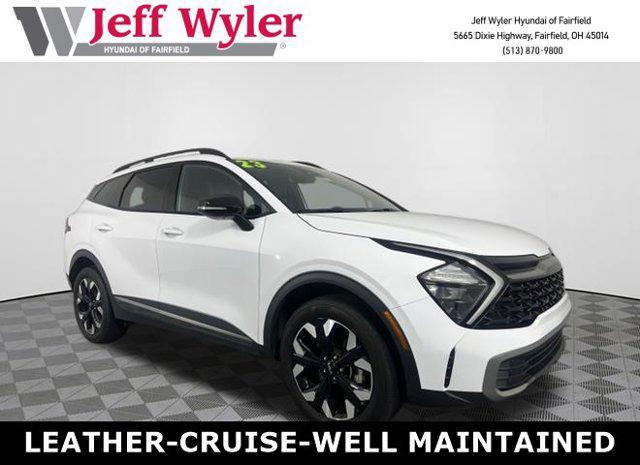 Photo of 2023 Glacial White Pearl Kia Sportage