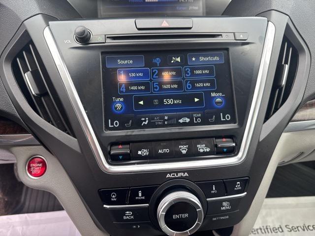 Photo of 2017 Silver Acura MDX