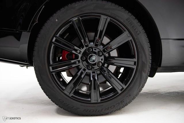 Photo of 2021 Santorini Black Land Rover Range Rover Sport