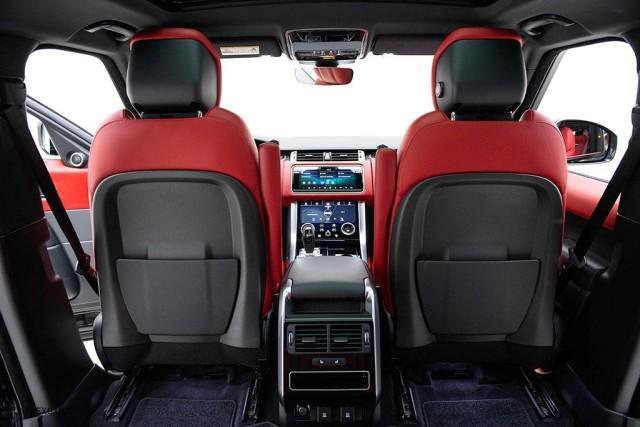 Photo of 2021 Santorini Black Land Rover Range Rover Sport