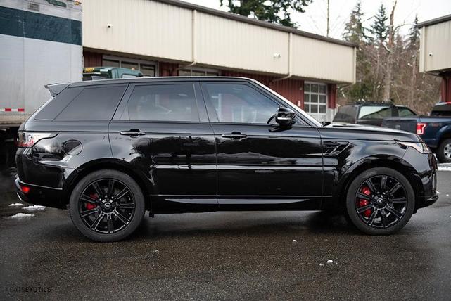 Photo of 2021 Santorini Black Land Rover Range Rover Sport