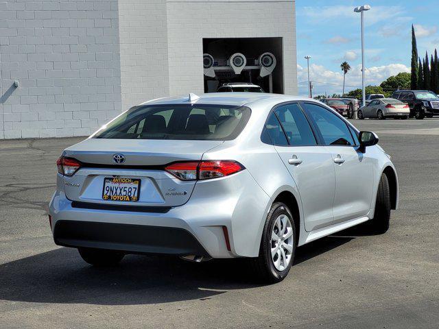 Photo of 2024 Classic Silver Metallic Toyota Corolla Hybrid