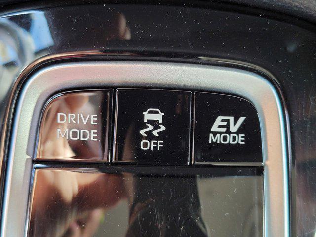 Photo of 2024 Classic Silver Metallic Toyota Corolla Hybrid