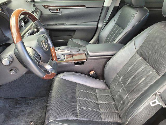 Photo of 2018  Lexus ES 350