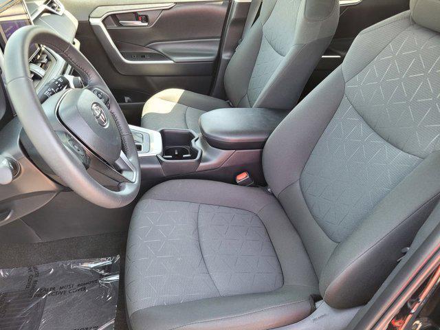 Photo of 2024 Midnight Black Metallic Toyota RAV4