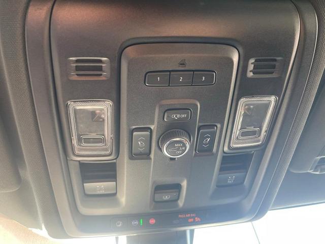 Photo of 2021 Onyx Black GMC Yukon XL