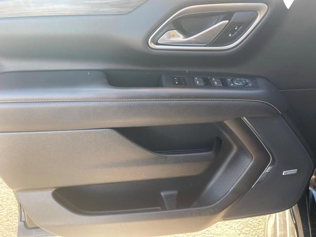 Photo of 2021 Onyx Black GMC Yukon XL