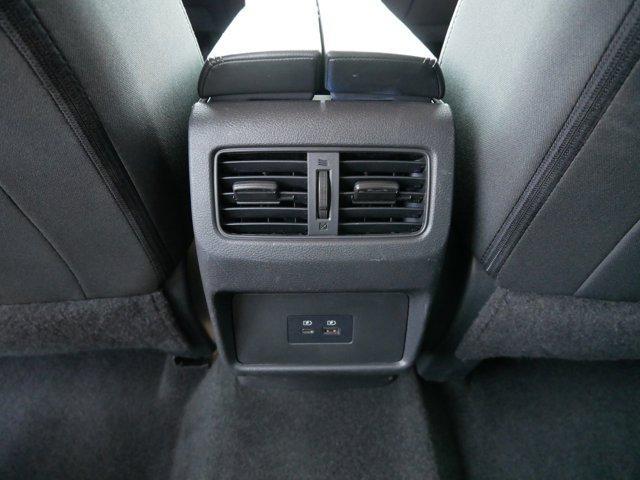 Photo of 2023 Brilliant Silver Metallic Nissan Rogue