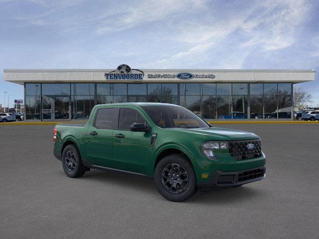Photo of 2025 Green Ford Maverick