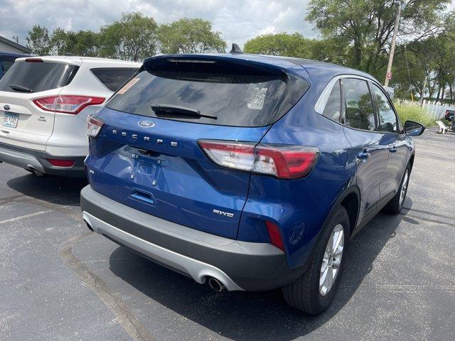 Photo of 2022 Atlas Blue Metallic Ford Escape
