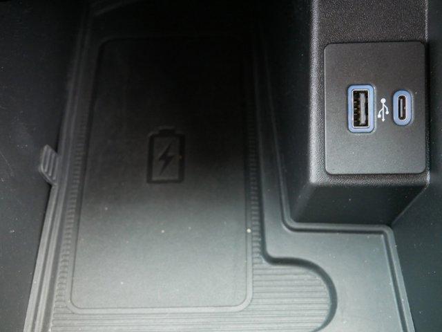 Photo of 2022 Stone Blue Metallic Ford Edge