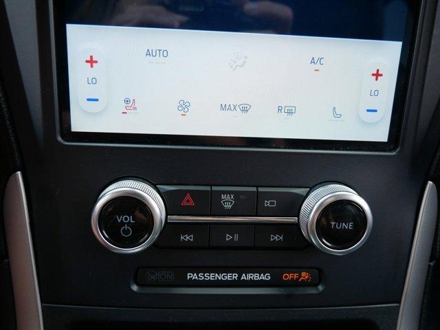 Photo of 2022 Stone Blue Metallic Ford Edge