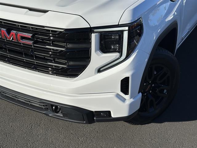 Photo of 2026 Summit White GMC Sierra 1500